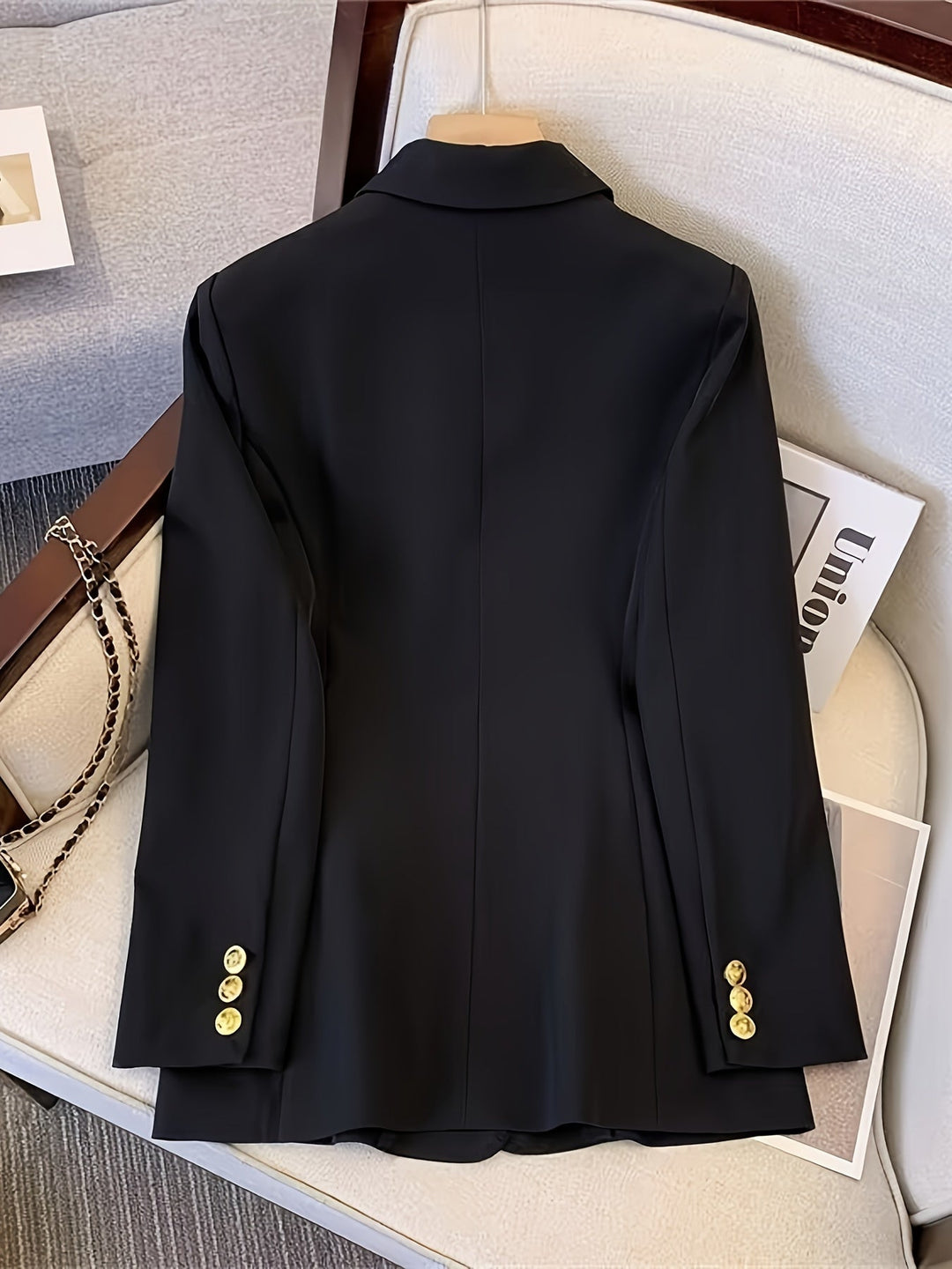Drune | Eleganter Slim Fit Damenblazer Mit Goldenen Knöpfen
