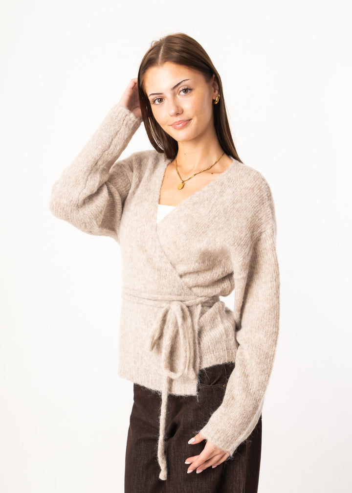 Drune | Schicker Wickelcardigan