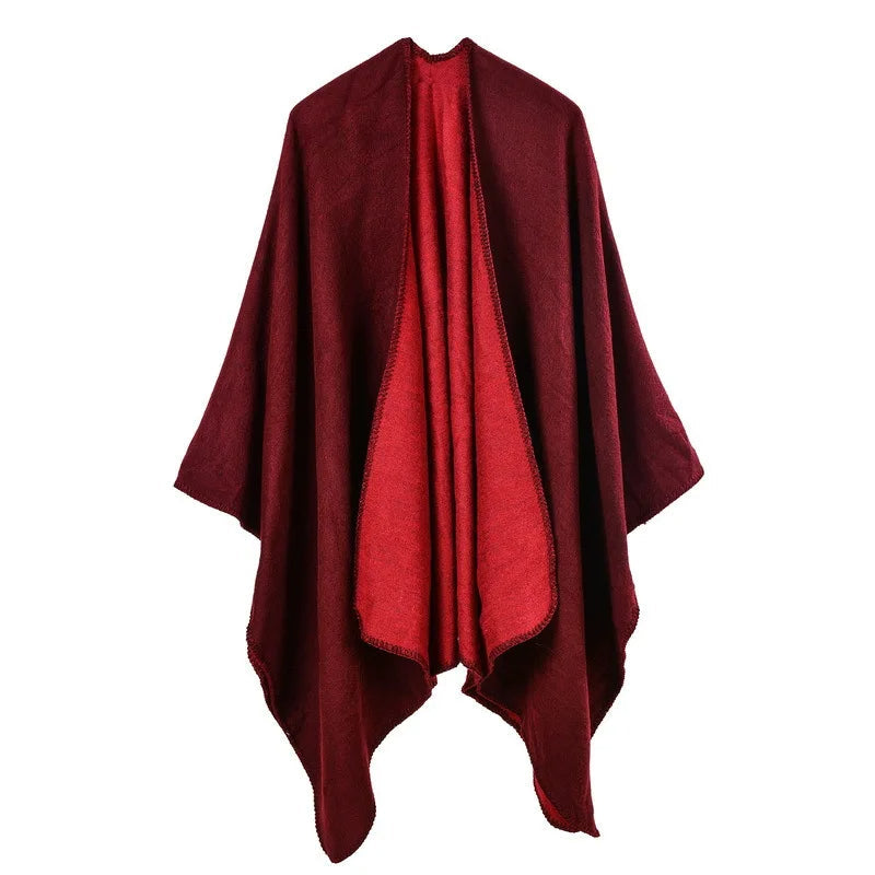 Drune | Warmer Poncho mit Fließendem Schnitt