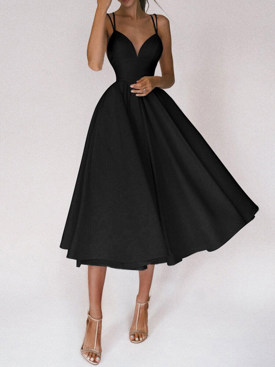 Drune Grace | Das elegante Trägerkleid mit V-Ausschnitt