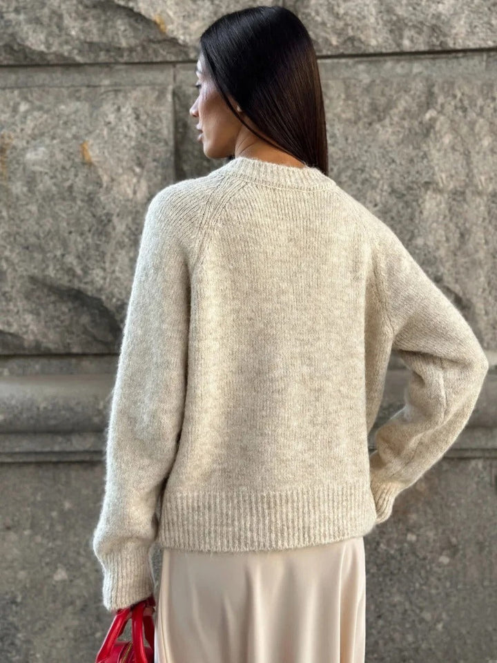 Drune | Kuschelige Strickjacke mit Herzknöpfen