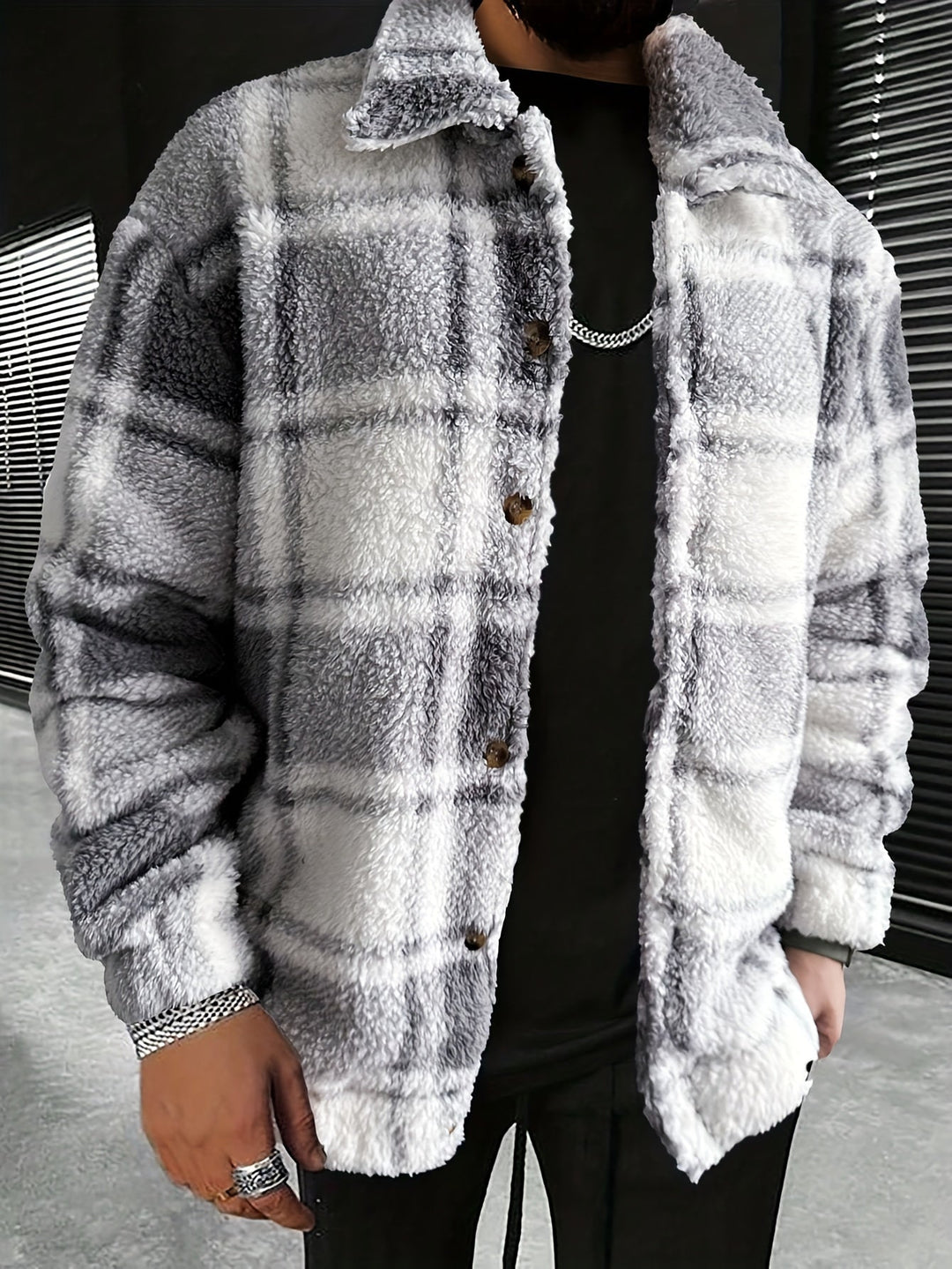 Drune | Flanelljacke mit Karomuster und Knopfverschluss Polyesterfleece Warm und Modern