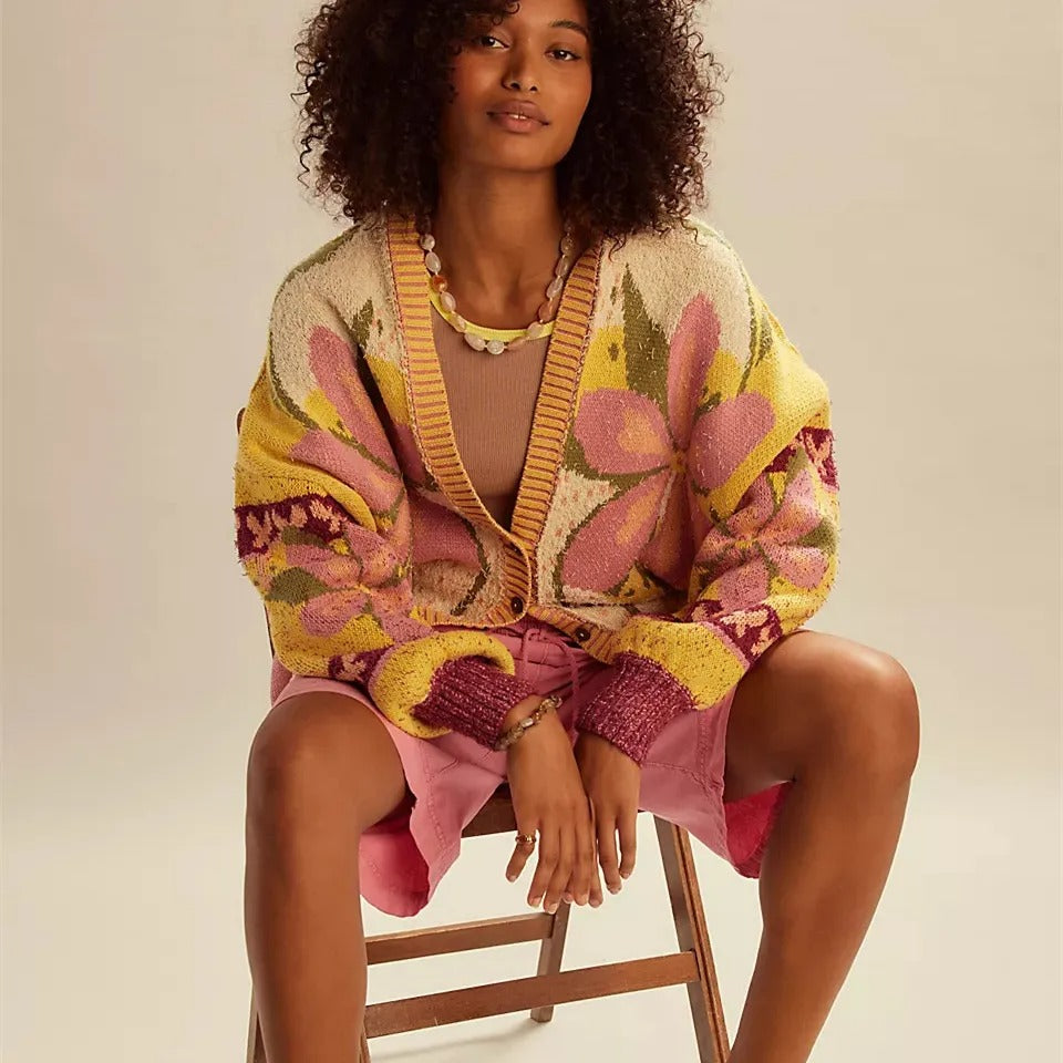 Drune | Cozy floral cardigan with a loose fit and long sleeves