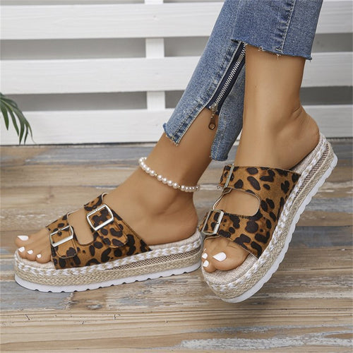 Drune-Sandalen mit Doppel-Schnalle und Leopardenmuster