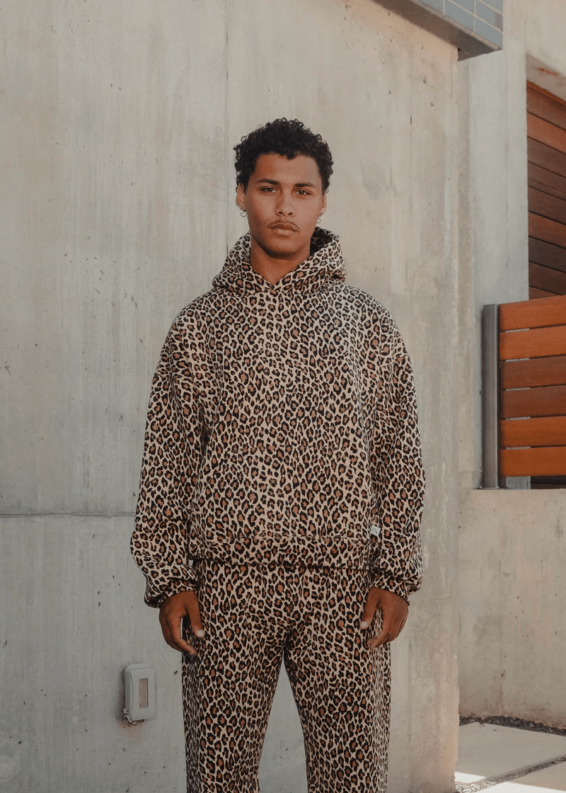 Drune | Kapuzenpullover mit Leopardenmuster für einen lässig-schicken Look