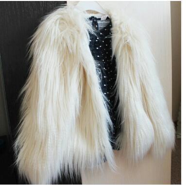Damen Kunstfelljacke mit voluminösen Ärmel und lässigem Schnitt Drune