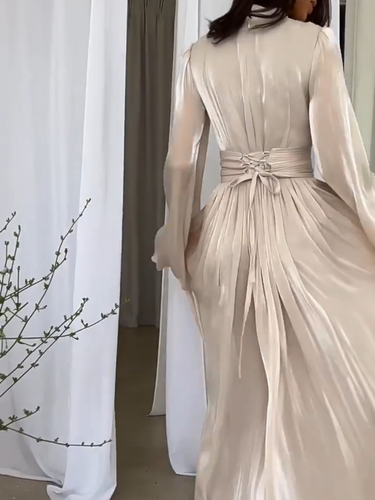Drune | Stylisches Maxikleid mit Bindegürtel