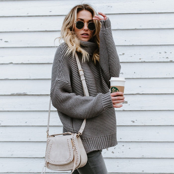 Damen Grobstrickpullover mit hohem Rollkragen und extravaganter Maschenstruktur Drune