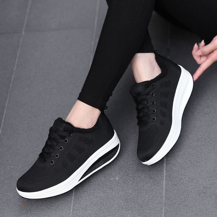 Damen nan gefütterter Strick-Schnürwalkingschuh mit kuscheligem Teddyfutter und ergonomischer Keilsohle Drune
