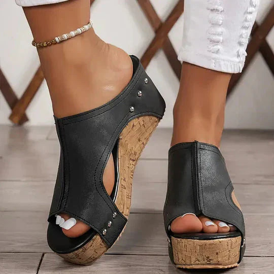 Drune | Stylische Orthopädische Keil Sandalen