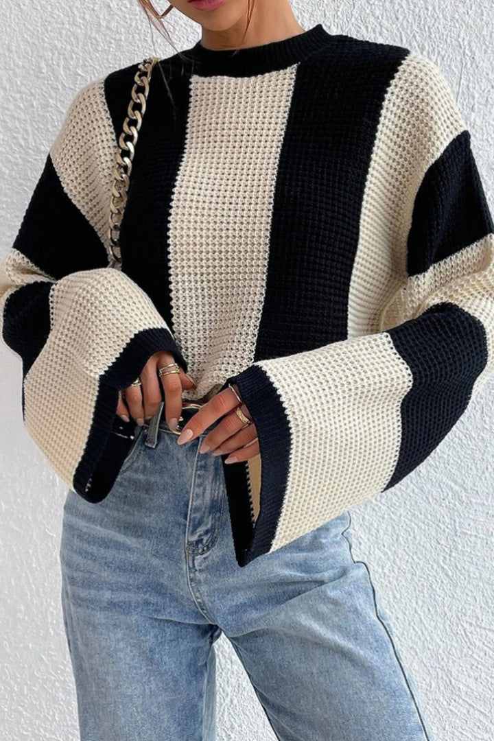 Drune | Glocke mit Kontraststreifen Pullover mit Strickärmeln