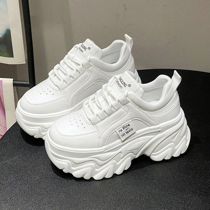 Bequeme Und Klobige Plateau-Sneakers