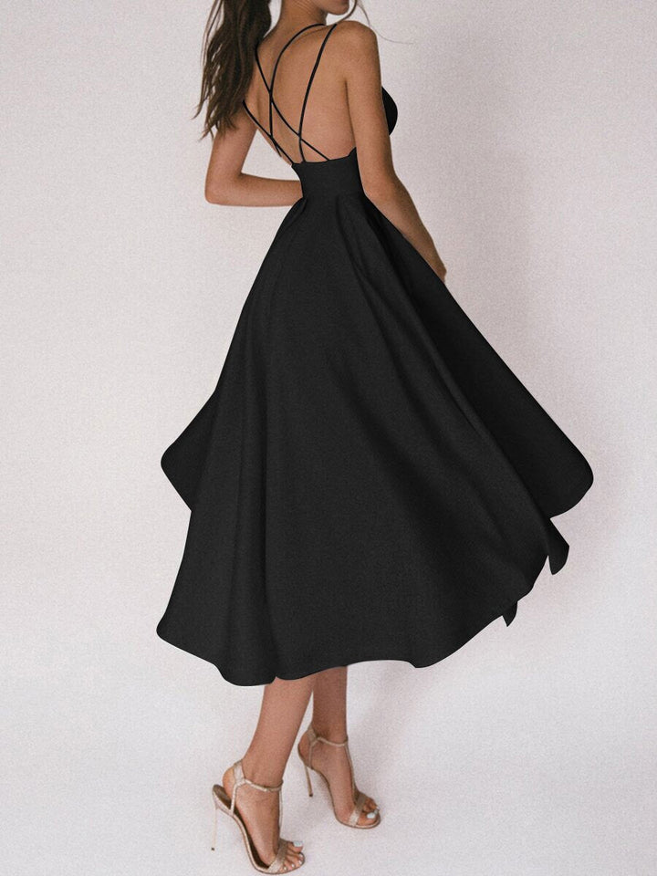 Drune Grace | Das elegante Trägerkleid mit V-Ausschnitt