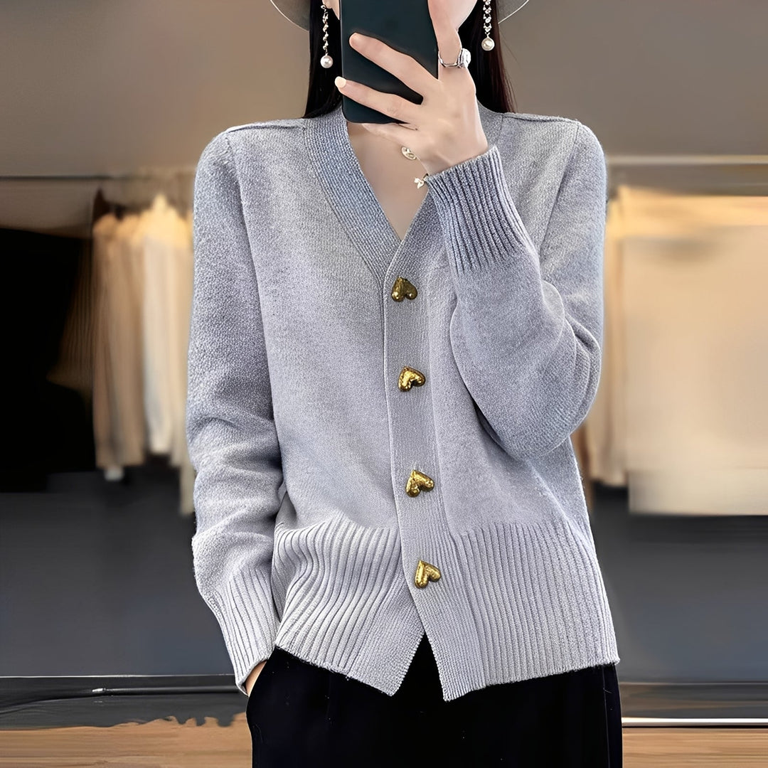 Drune | Strickjacke mit Herzknöpfen für Frauen