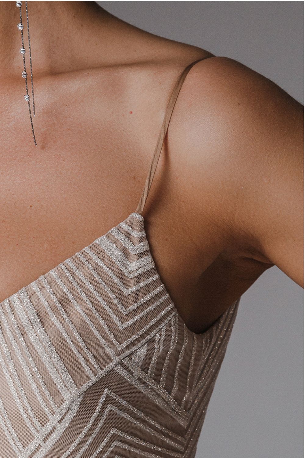 Drune | Eetterinen Eleganz Kleid