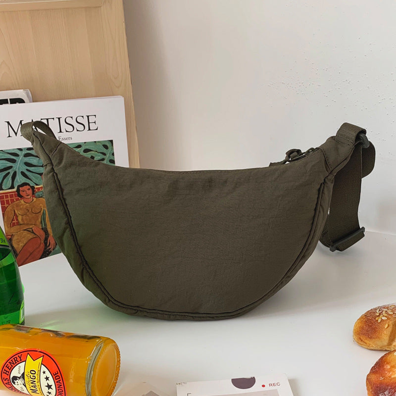 Drune | Halbmondförmige Tasche