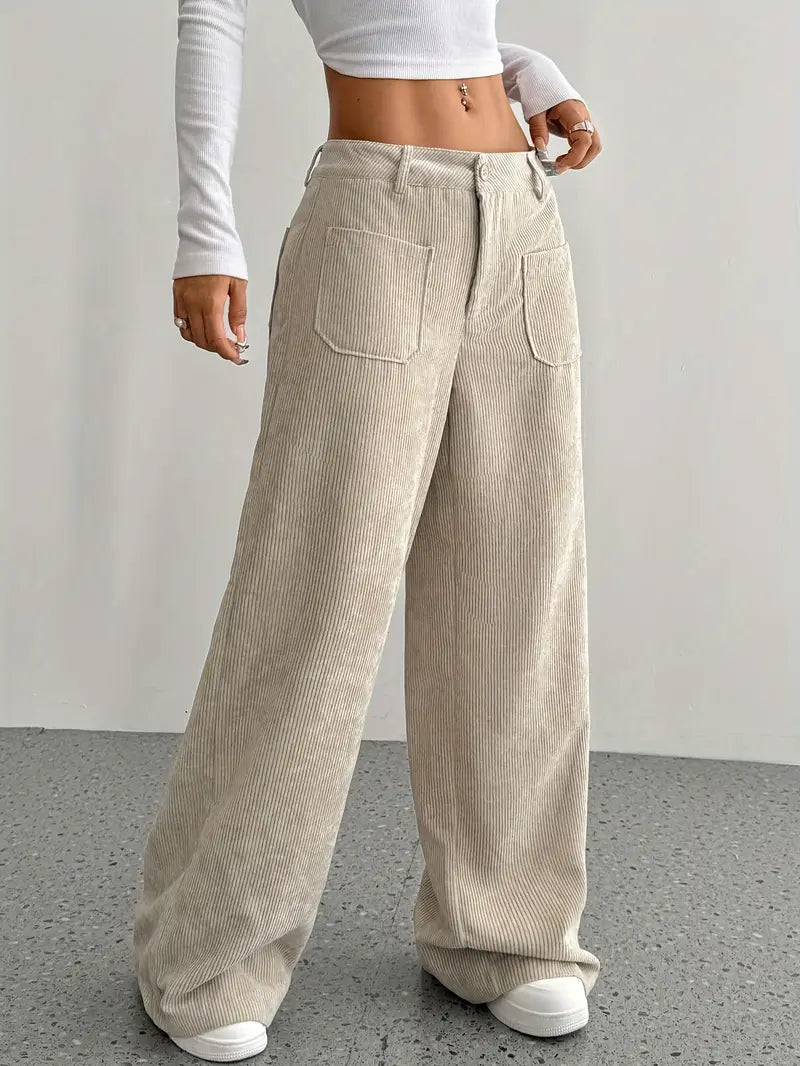 Drune | Weite Cordhose für Damen aus Baumwollmischung