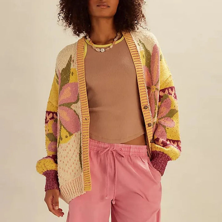 Drune | florale Strickjacke mit lockerer Passform und langen Ärmeln