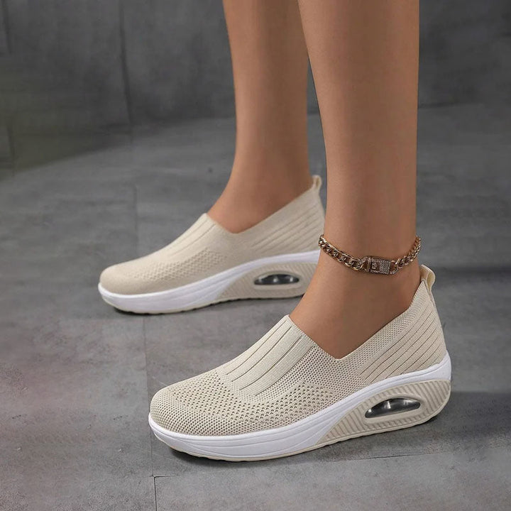 Drune | Atmungsaktive Slip on Sneaker Mit Ergonomischer Sohle Für Damen