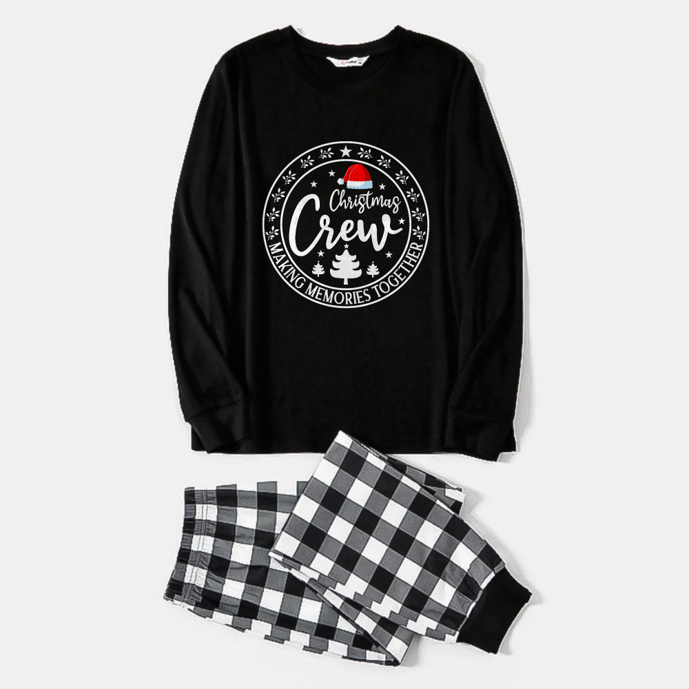 Drune | Schwarzes und weißes karierte Weihnachts-Pyjama-Set mit Santa-Hut und "Gemeinsam Erinnerungen schaffen" Textdruck