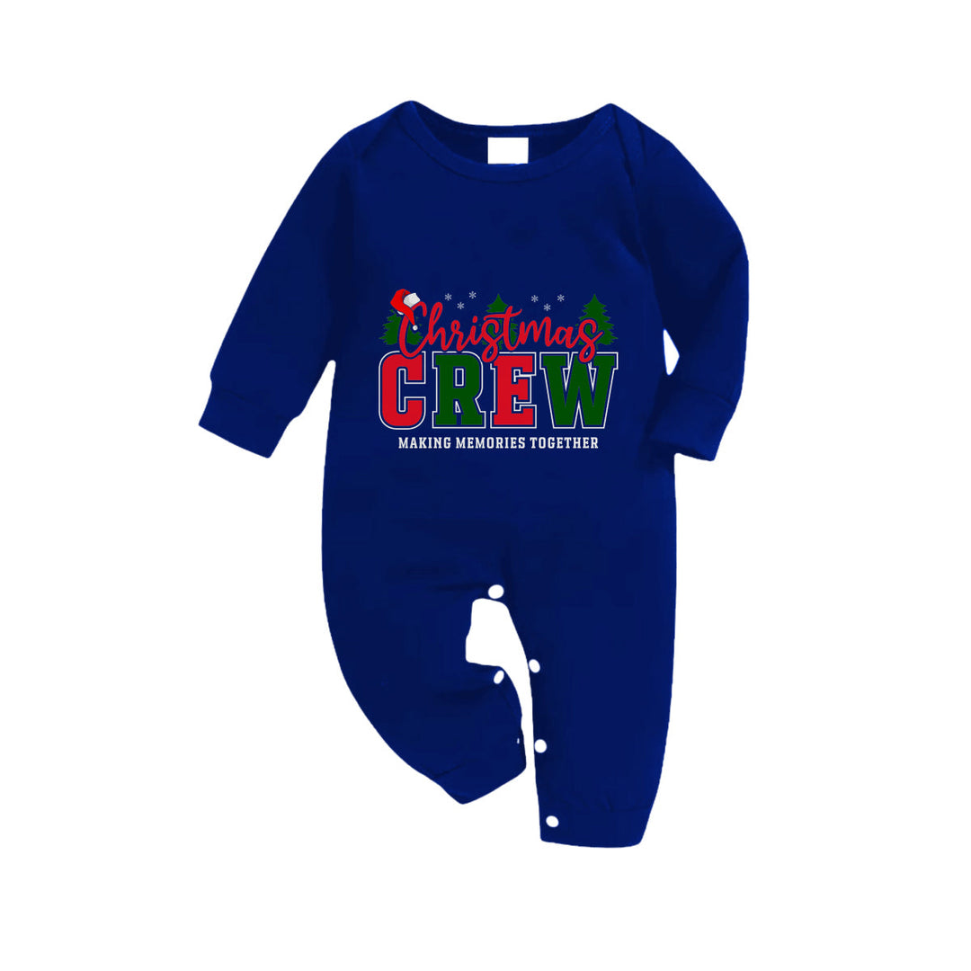 Drune | Weihnachts Familien passende Pyjamas - Marineblau & Weiß Karierte Pjs Set mit "Christmas Crew Making Memories Together" Slogan Druck