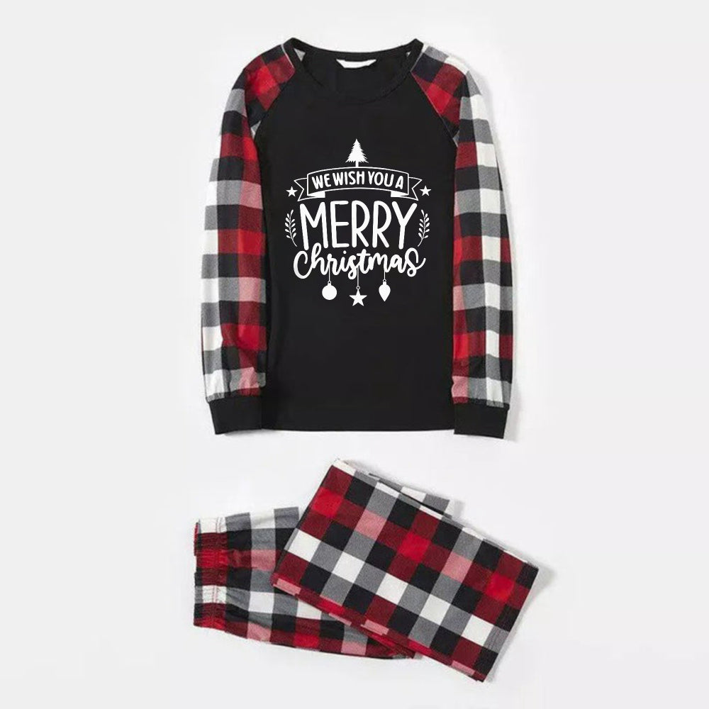 Drune | Weihnachtsfamilienpassende Schlafanzüge - Rote und graue karierte Pjs-Set mit "We Wish You A Merry Christmas"-Druck