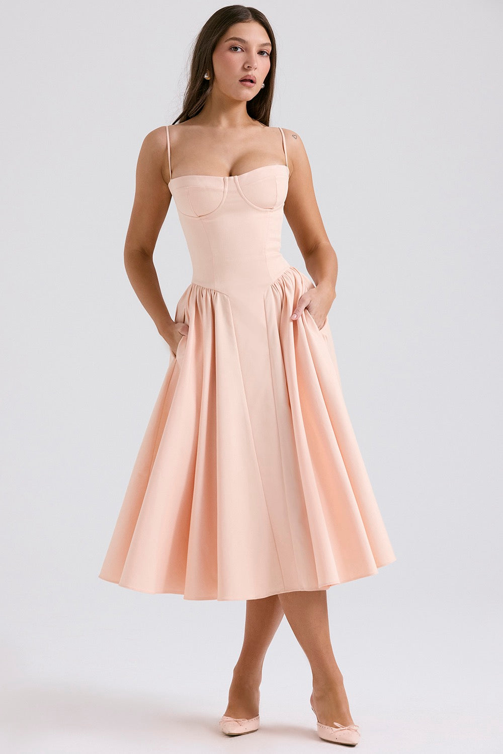 Drune | Taillenformendes Sommerkleid