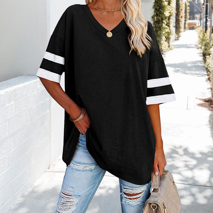 Drune | Kontrastfarbenes, lockeres Damen-T-Shirt mit V-Ausschnitt