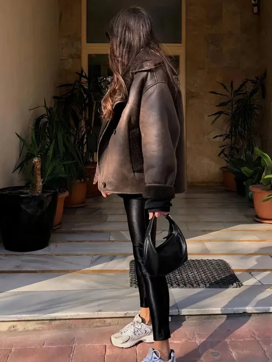 Drune | Klassische Kurze Lederjacke Damen