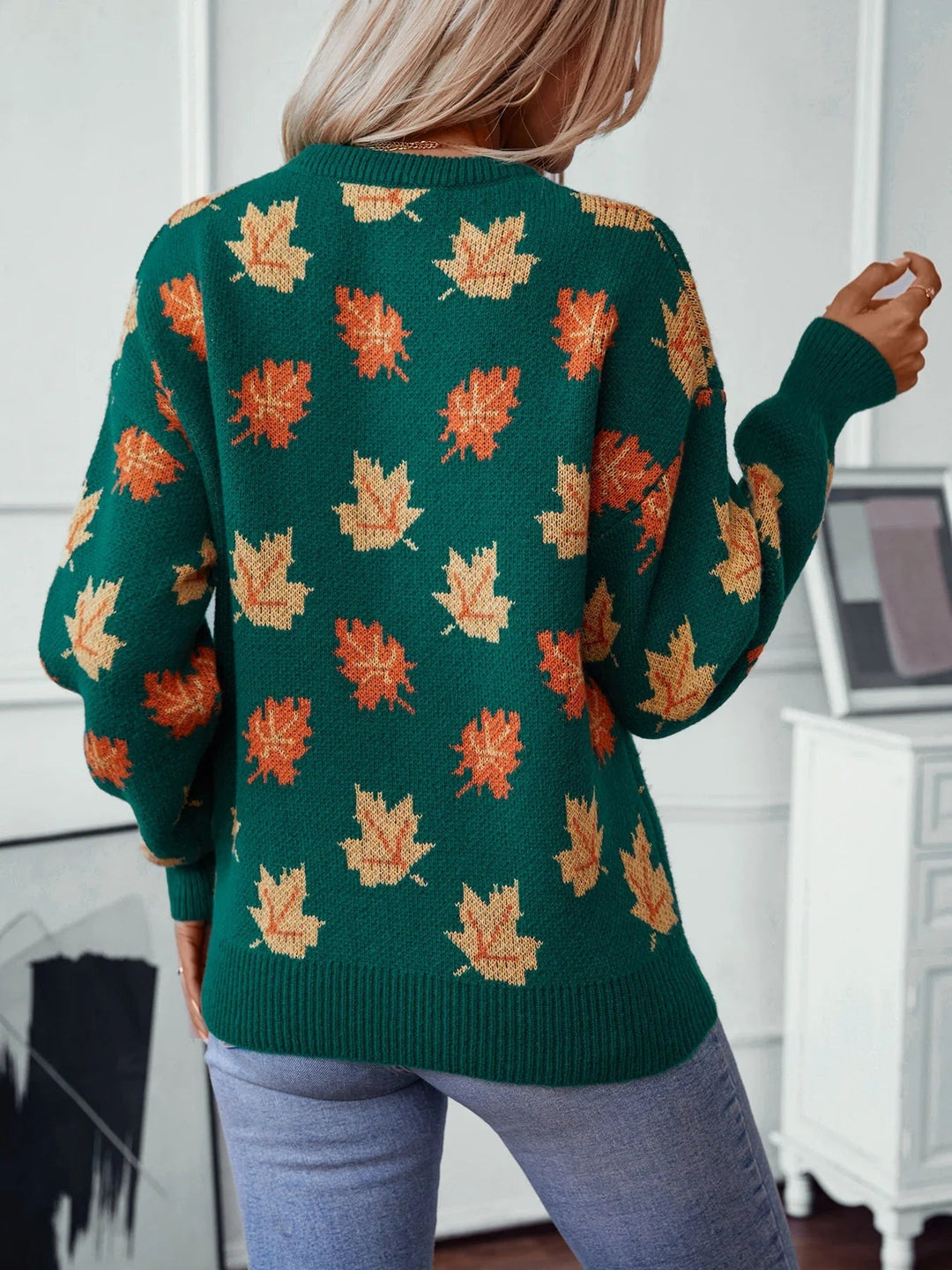 Drune | Warme Damenpullover mit Blattmuster