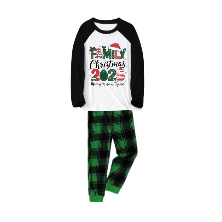 Drune | Schwarzes Raglan-Oberteil grünes karierte Weihnachts-Pyjama-Set mit Feiertagsbeschriftung