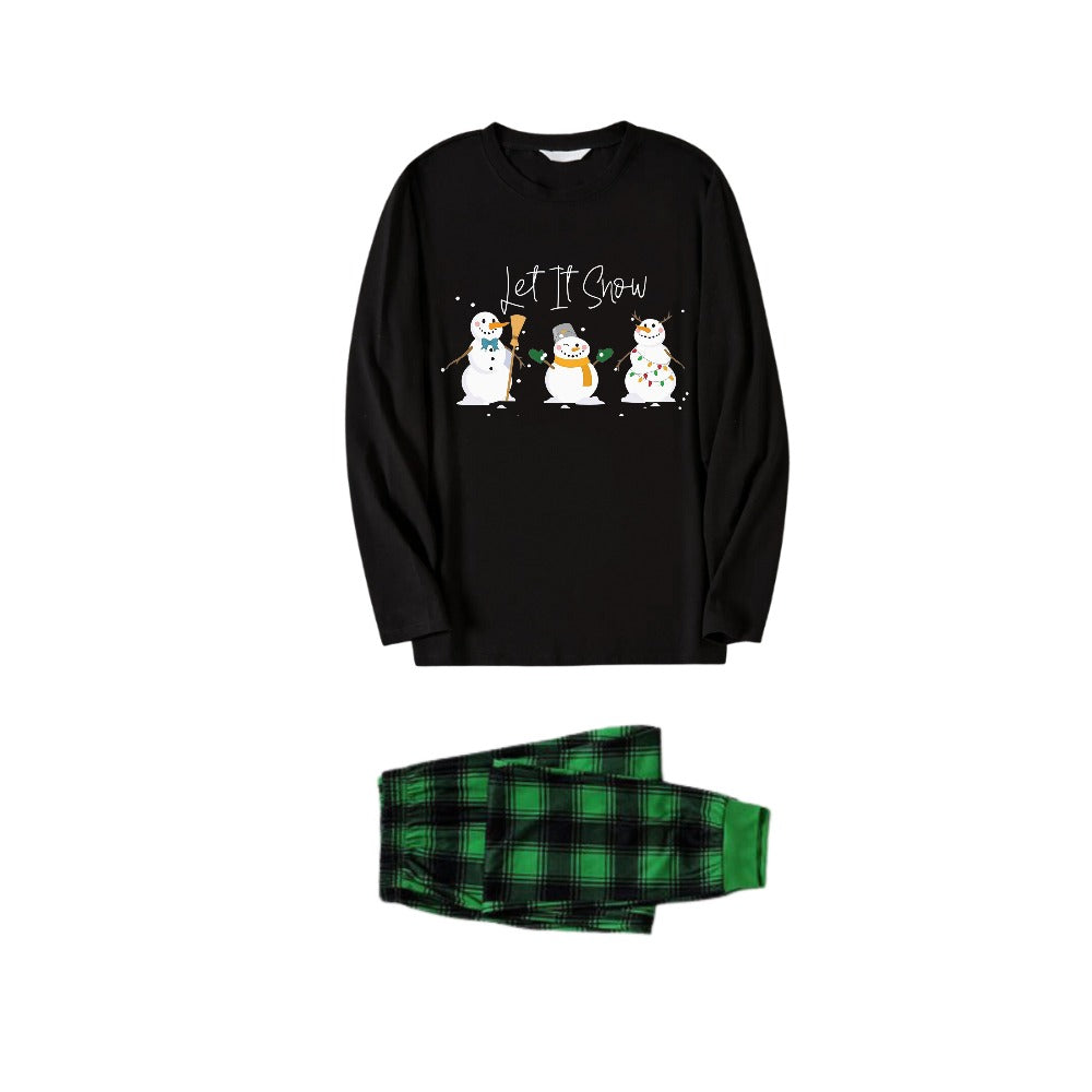 Drune | Weihnachtsfamilien-Pyjamas im Partnerlook - Schwarzes Oberteil und grüne Karohosen-Set mit Schneemann und "Let It Snow" Druck