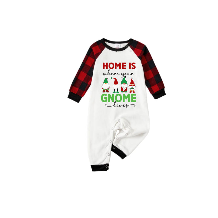 Drune | Rote und schwarze kariierte Weihnachts-Pyjama-Set mit Gnomies Familie und Weihnachts-Slogan-Druck
