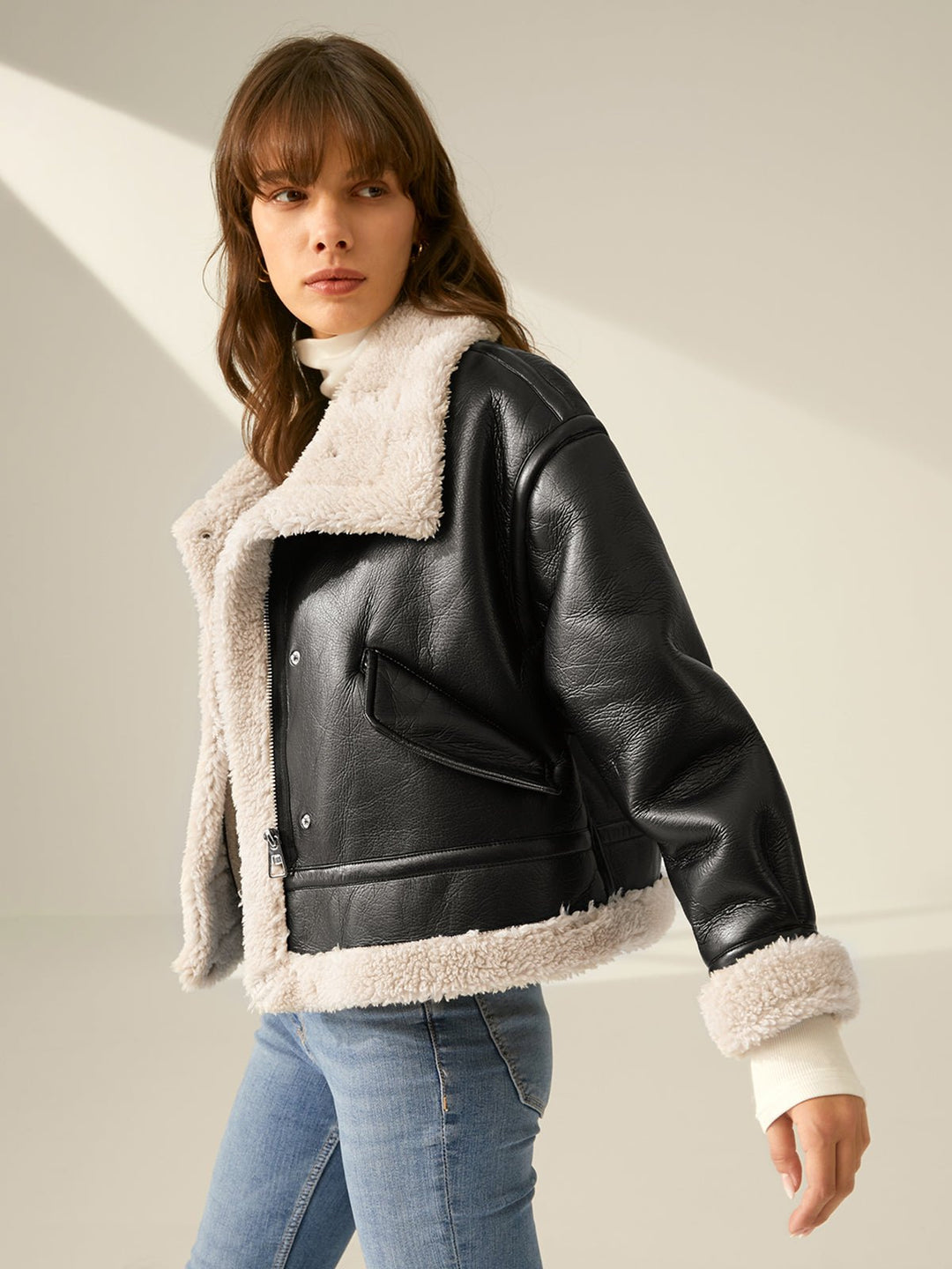 Drune | Leder Fliegerjacke - Schurwolle-Futter Wärme - Schwarz & Weiß Kontrast - Winterstil
