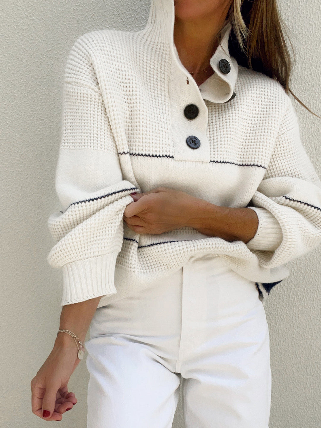 Drune | Gestickter Pullover mit Knöpfen Baumwolle Klassisch und Komfortabel