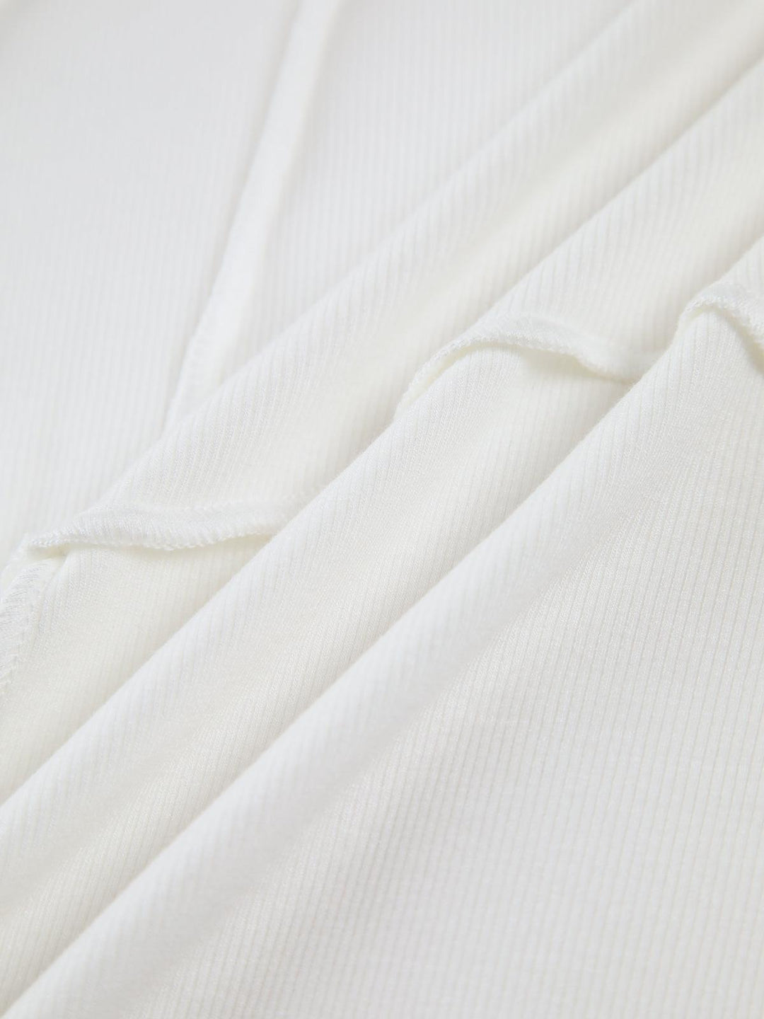 Drune | Figurbetonte Bluse mit Nahtdetails Elegant und Modern