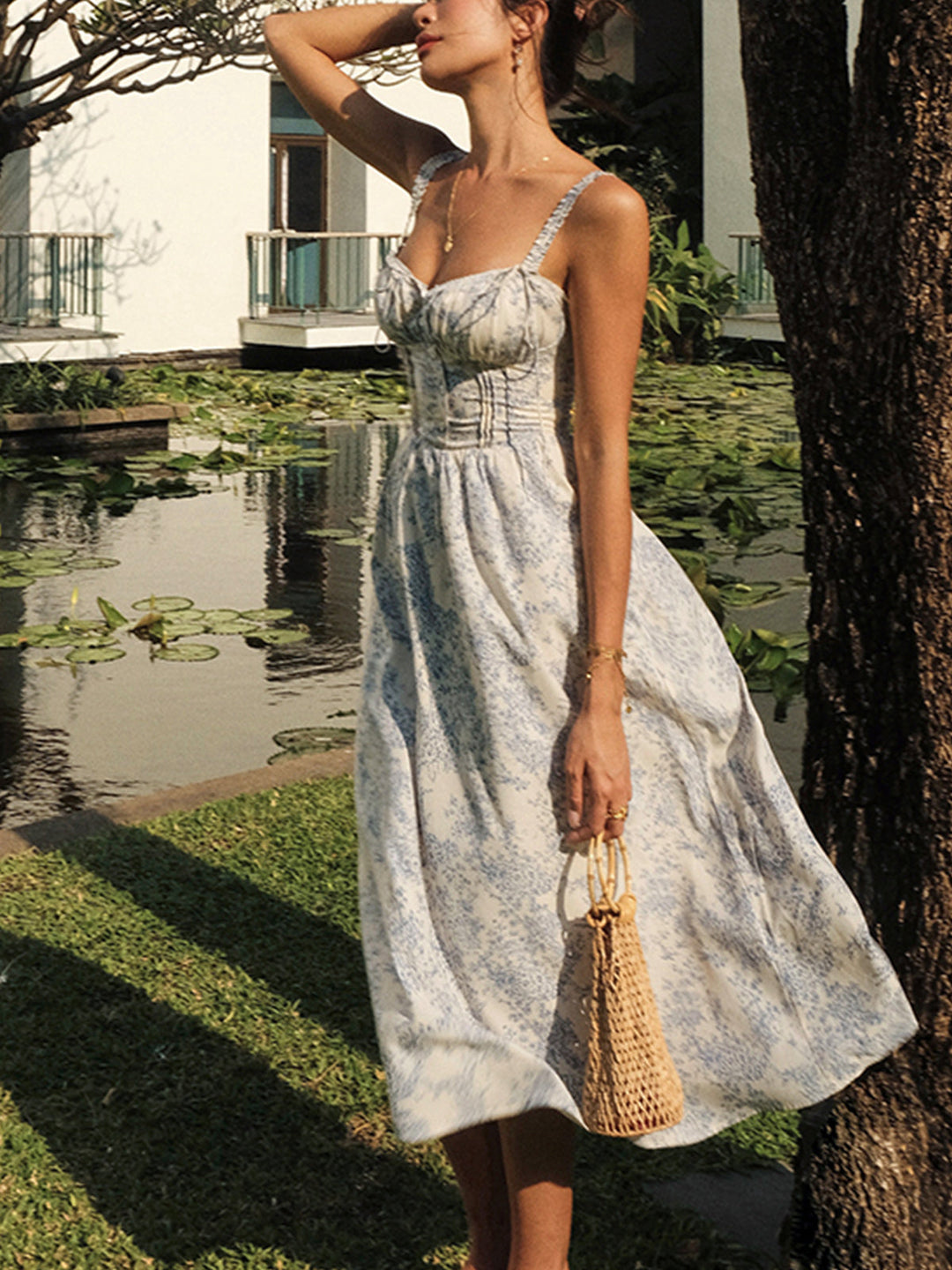 Drune | Garten Elegantes Midi Kleid mit Blumenmuster
