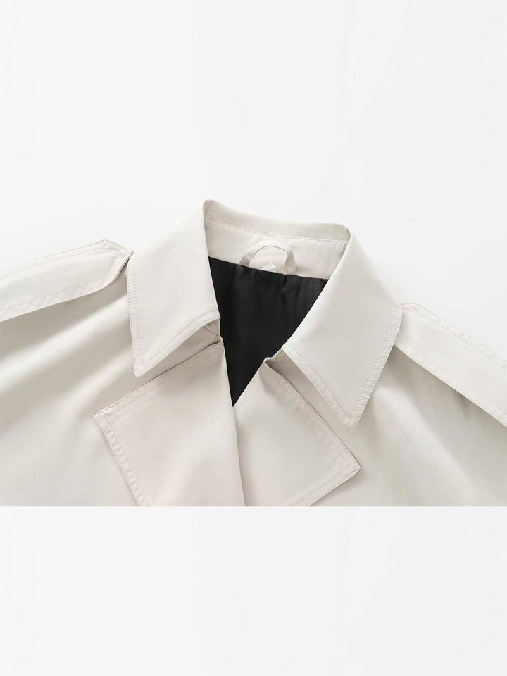 Drune | Kurzer Trenchcoat mit Doppelreiher Elegant & Zeitlos