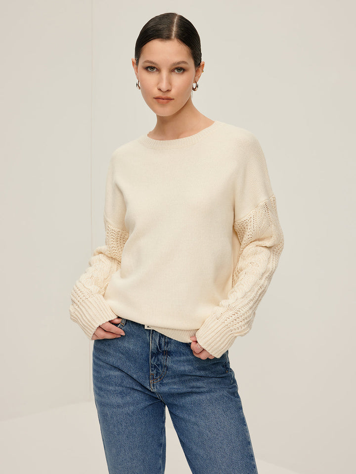 Drune | Strickpullover mit Kabelstrickärmeln Lockere Passform und Moderne Details Bequem und Zeitlos