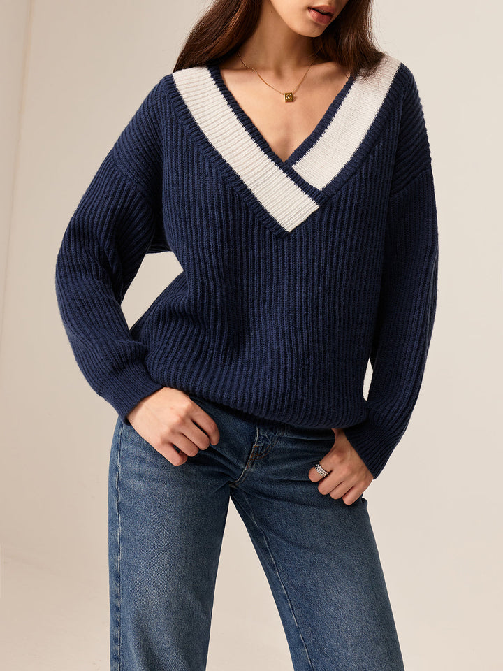 Drune | Off-shoulder Strickbluse Komfortabel und Stilvoll V-ausschnitt Detail
