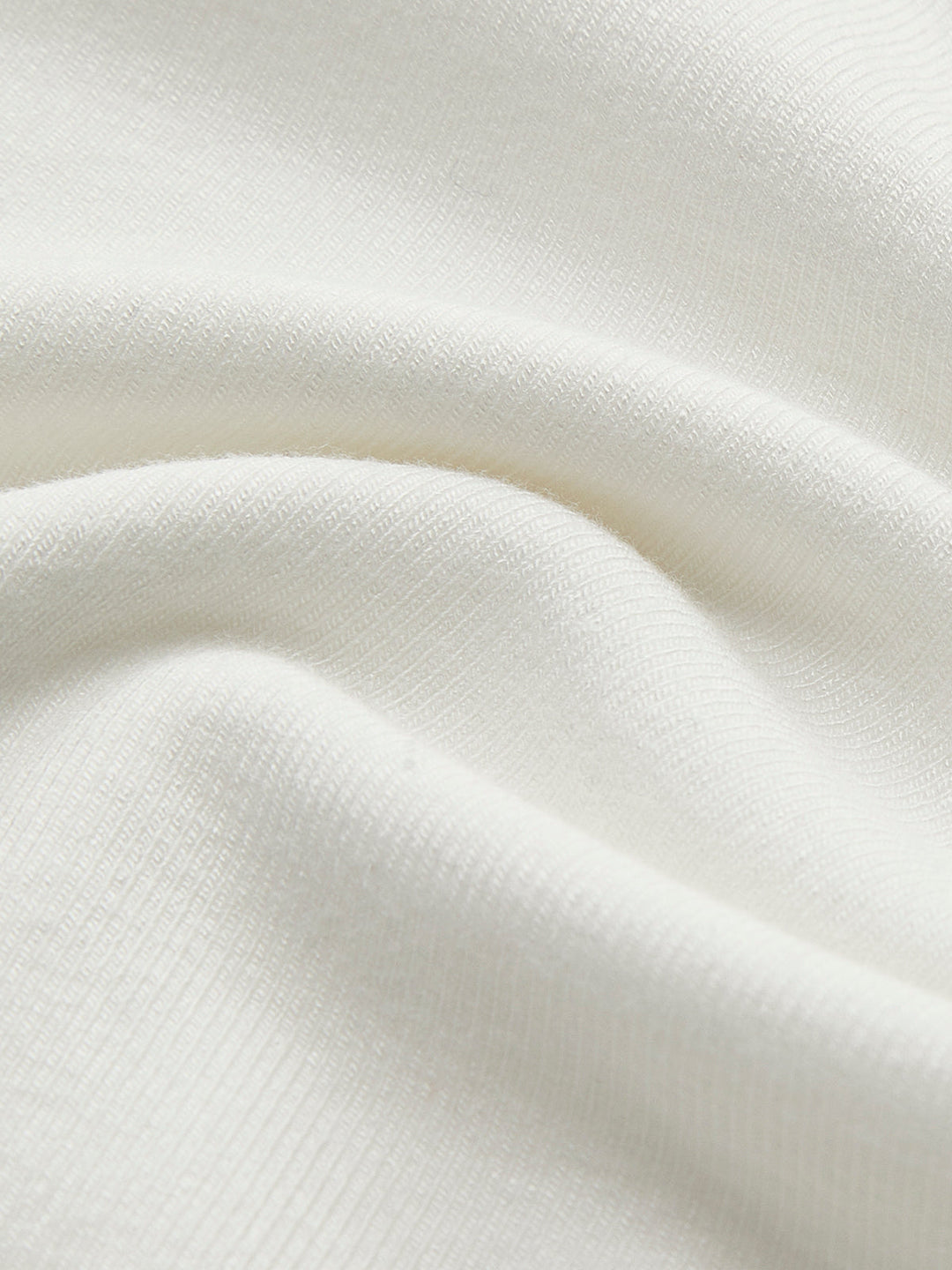 Drune | Klassische Slim Fit T-Shirt für Frauen