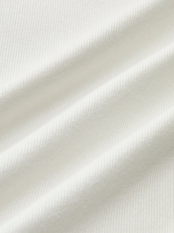 Drune | Klassische Slim Fit T-Shirt für Frauen