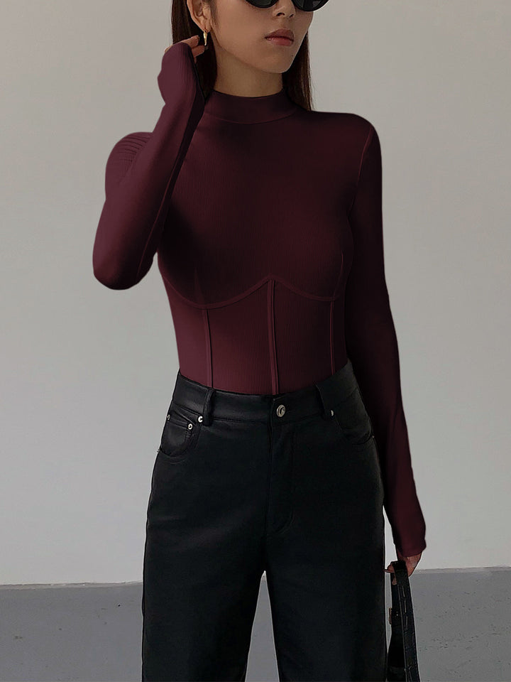 Drune | Klassische Slim Fit T-Shirt für Frauen