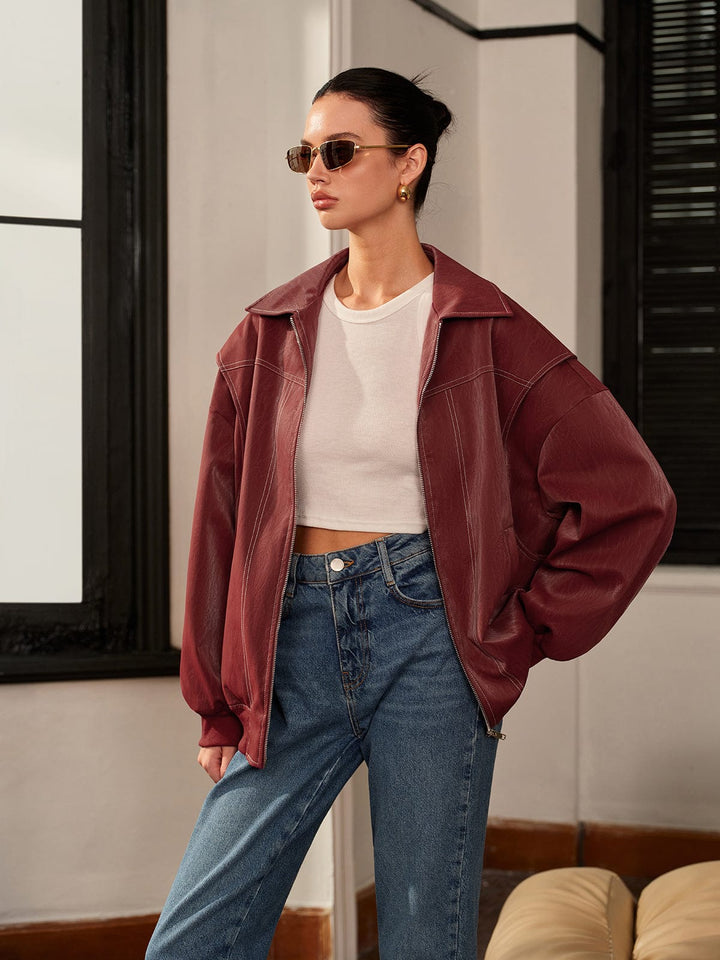 Drune | Bordeauxrote Jacke mit Sportivem Akzent