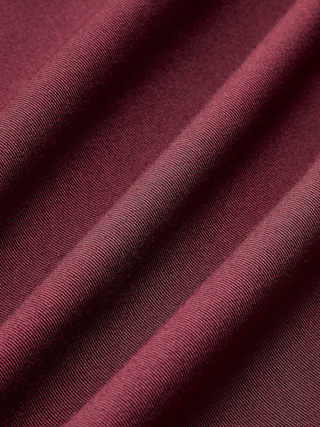 Drune | Minimalistische Jacke in Burgunderrot Eleganz Trifft Vielseitigkeit