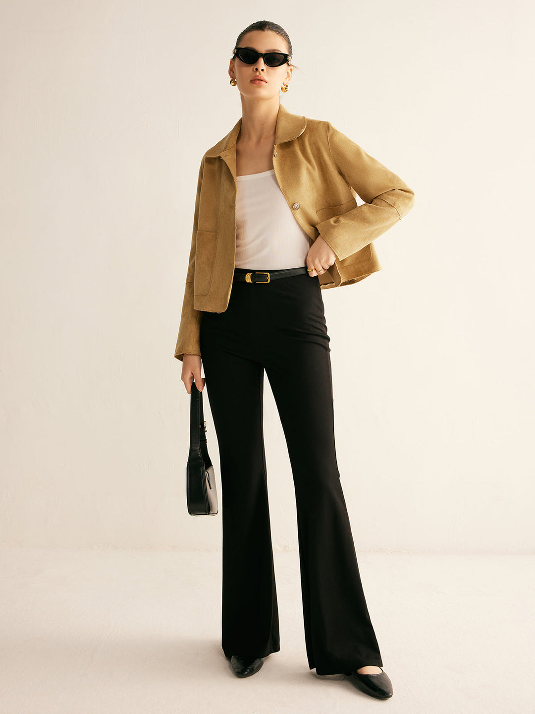 Drune | Kurze Jacke Im Wildlederlook Gerade Schnitt Cool und Zeitlos