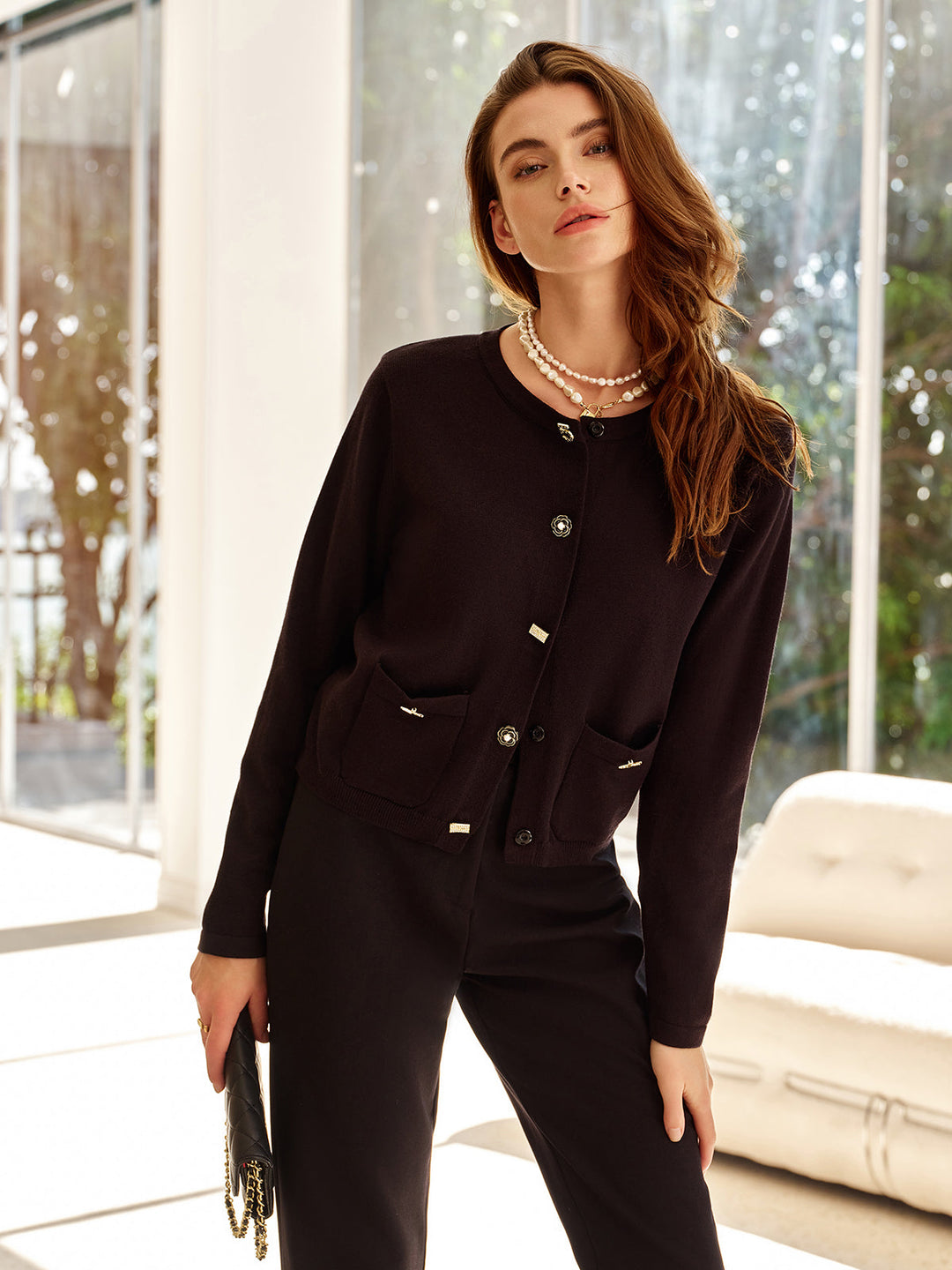 Drune | Cardigan mit Dekorativen Knöpfen und Taschen Rundhals Elegant und Klassisch