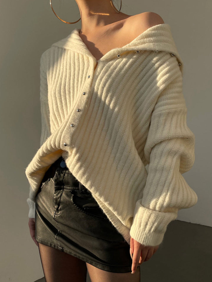 Drune | Off-shoulder Cardigan mit Perlenknöpfen Ribstrick Elegant und Lässig