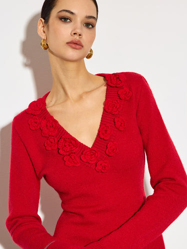 Drune | Strickbluse mit Blumen-details V-ausschnitt und Feminine Passform Elegant und Sophisticated
