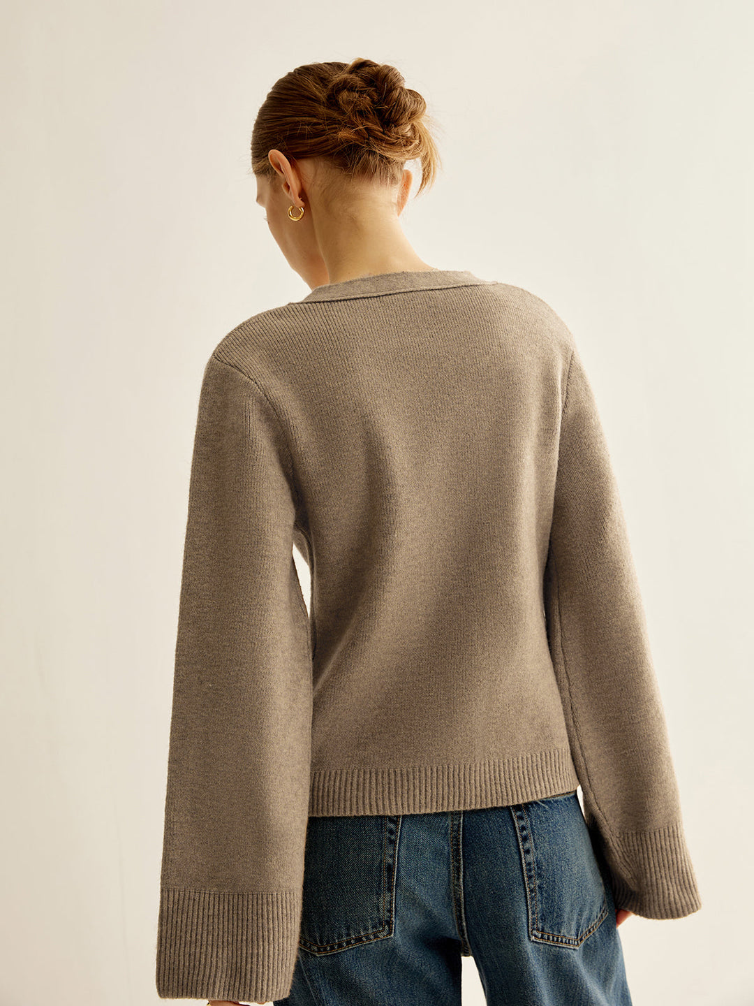 Drune | Strickcardigan mit V-ausschnitt Taschen und Knöpfe Zeitloser Komfort